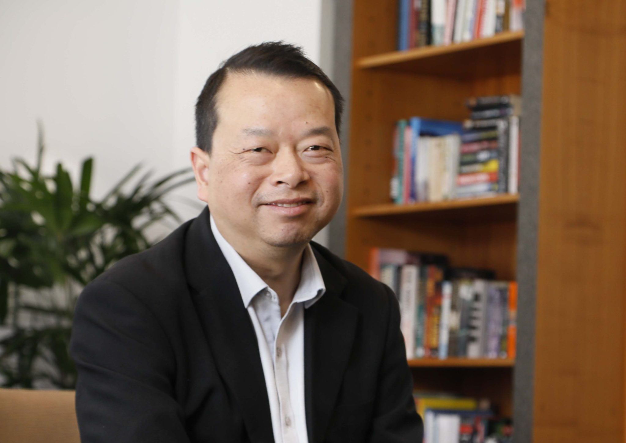 Samuel Wong Senior Commercial Lawyer